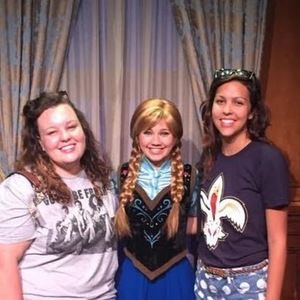 Meet your Posher, Lilly